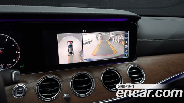 Mercedes-Benz E-Class (W213) E300 4MATIC Exclusive 2019 — фото 16