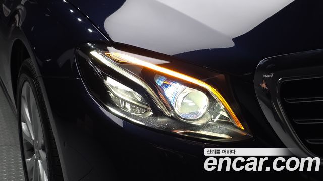 Mercedes-Benz E-Class (W213) E300 4MATIC Exclusive 2019 — фото 22