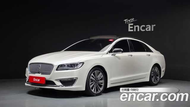 Lincoln MKZ Hybrid 2nd 2019 — фото 1