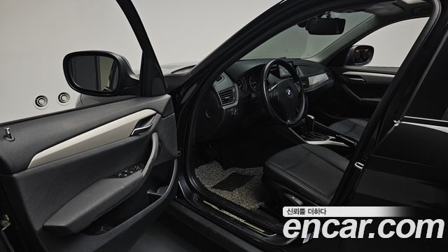 BMW X1 (E84) xDrive 18d 2011 — фото 10