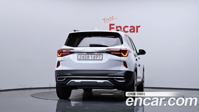 Kia Seltos Gasoline 1.6 Turbo 2WD Signature 2023 — фото 4