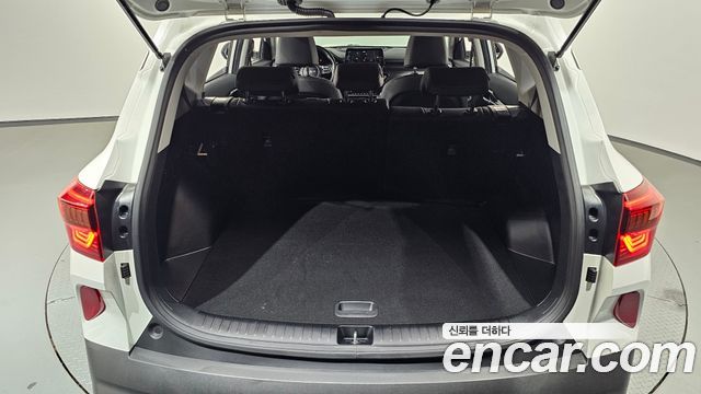 Kia Seltos Gasoline 1.6 Turbo 2WD Signature 2023 — фото 22