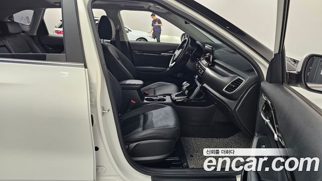 Kia Seltos Gasoline 1.6 Turbo 2WD Signature 2023 — фото 32