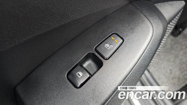 Kia Seltos Gasoline 1.6 Turbo 2WD Signature 2023 — фото 35