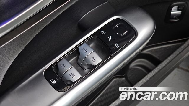 Mercedes-Benz C-Class (W206) C200 Avantgarde 2025 — фото 28