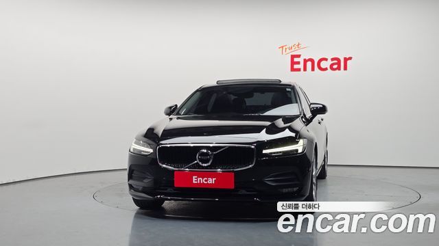 Volvo S90 D4 Momentum 2018 — фото 3