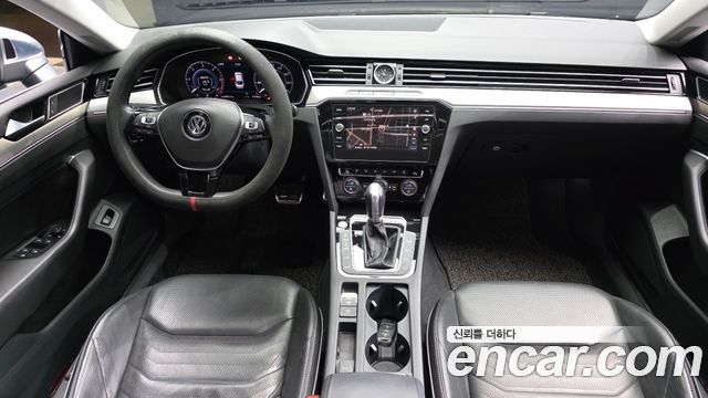 Volkswagen Arteon 2.0 TDI Premium 2018 — фото 7