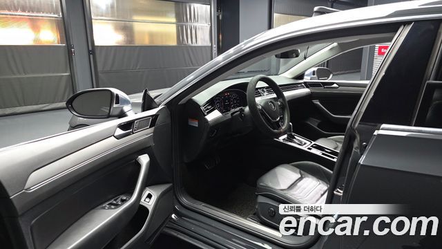 Volkswagen Arteon 2.0 TDI Premium 2018 — фото 10