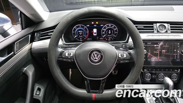 Volkswagen Arteon 2.0 TDI Premium 2018 — фото 13