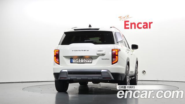 KG Mobility (SsangYong) Torres Gasoline 1.5 4WD T7 2023 — фото 4
