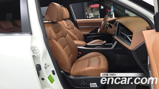 KG Mobility (SsangYong) Torres Gasoline 1.5 4WD T7 2023 — фото 12