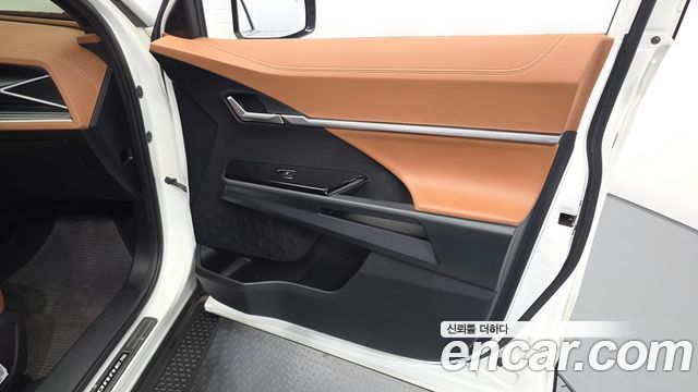 KG Mobility (SsangYong) Torres Gasoline 1.5 4WD T7 2023 — фото 24