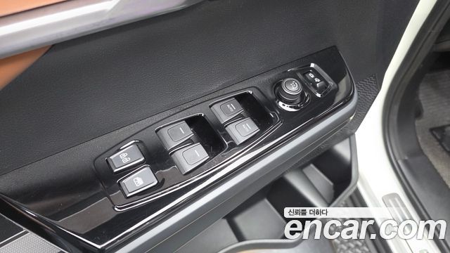KG Mobility (SsangYong) Torres Gasoline 1.5 4WD T7 2023 — фото 28
