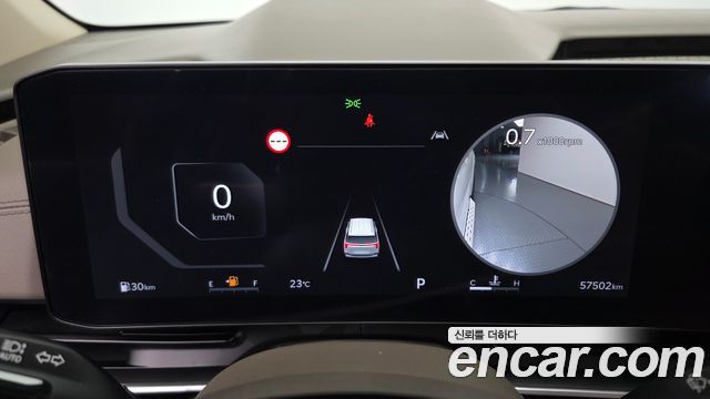 Kia Carnival (IV) Gasoline 9-Seater Signature 2024 — фото 8
