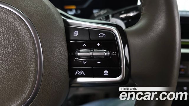 Kia Carnival (IV) Gasoline 9-Seater Signature 2024 — фото 18