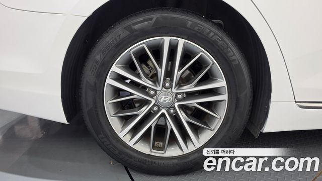 Hyundai Grandeur (IG) 2.4 Modern 2019 — фото 21