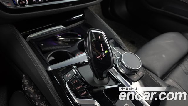BMW 5 Series (G30) 520d M Sport Package Plus 2020 — фото 9