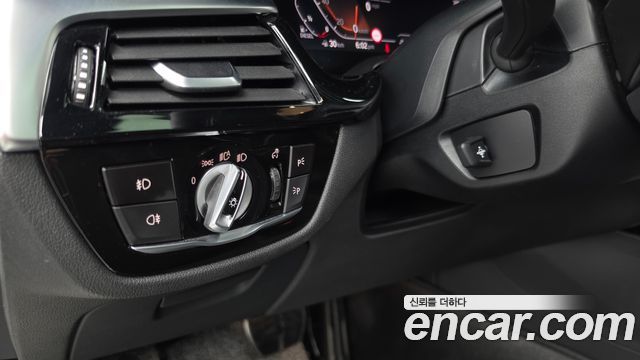 BMW 5 Series (G30) 520d M Sport Package Plus 2020 — фото 28