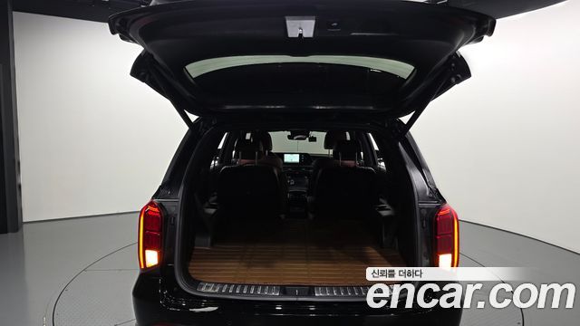Hyundai Palisade Diesel 2.2 2WD Prestige 2023 — фото 32