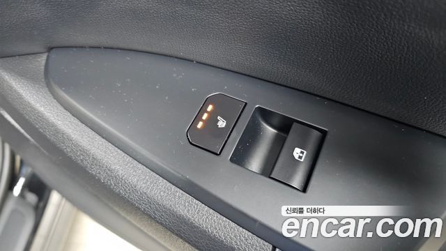 Kia Sportage Hybrid (V) HEV 1.6 4WD Signature X Line 2026 — фото 33