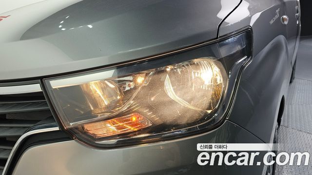 Hyundai Grand Starex Van 5-Seater Modern 2019 — фото 22