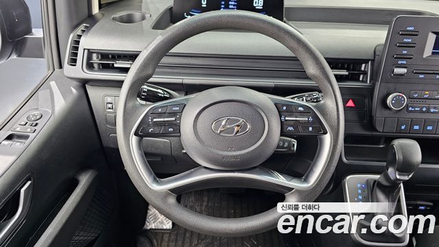 Hyundai Staria Tourer 11-Seater Smart 2023 — фото 13