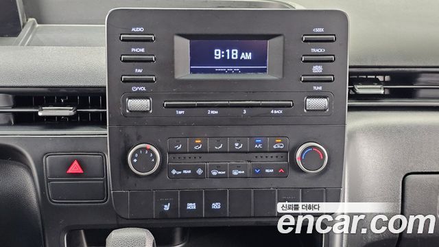 Hyundai Staria Tourer 11-Seater Smart 2023 — фото 14