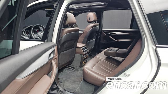 BMW X5 (F15) xDrive 30d M Sport package 2018 — фото 12