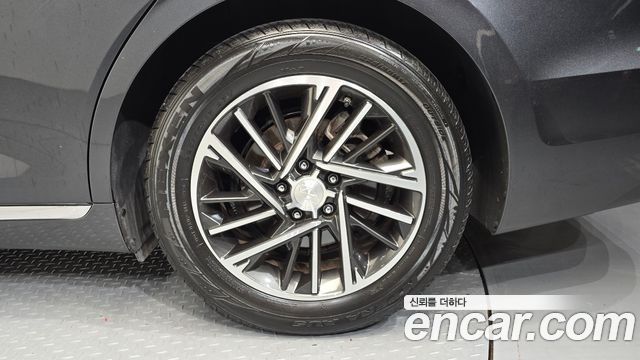 Hyundai Grandeur (IG) 2.5 Premium Choice 2020 — фото 21