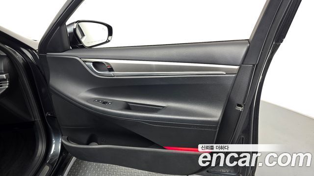 Hyundai Grandeur (IG) 2.5 Premium Choice 2020 — фото 24