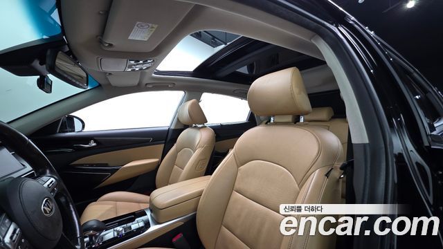 Kia K7 Premier Hybrid Signature 2020 — фото 18