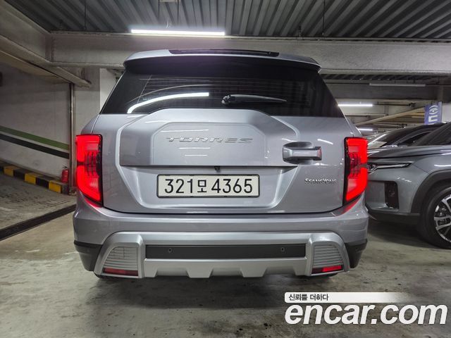 KG Mobility (SsangYong) Torres Gasoline 1.5 2WD T5 2023 — фото 4