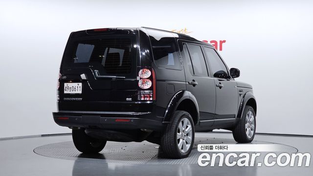 Land Rover Discovery 4 3.0 SDV6 SE 2016 — фото 2