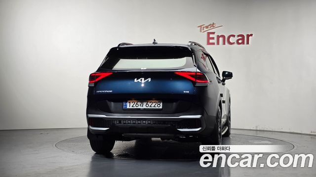 Kia Sportage (V) Gasoline 1.6 Turbo 4WD Signature Gravity 2023 — фото 4