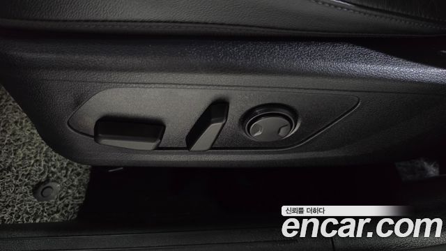 Kia Sportage (V) Gasoline 1.6 Turbo 4WD Signature Gravity 2023 — фото 37