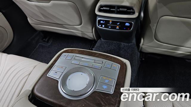 Genesis G80 (RG3) Gasoline 2.5 Turbo AWD 2022 — фото 33
