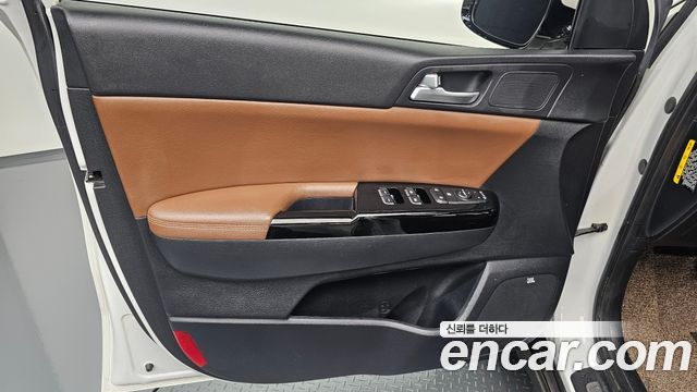 Kia Sportage The Bold Diesel 2.0 2WD Inteligent 2019 — фото 24