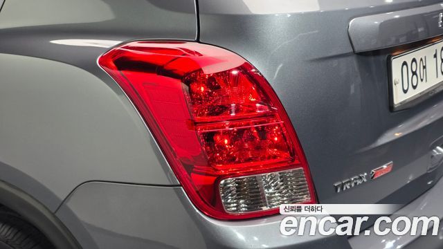 Chevrolet Trax 1.4 LS 2019 — фото 23