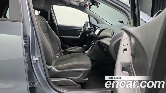 Chevrolet Trax 1.4 LS 2019 — фото 26