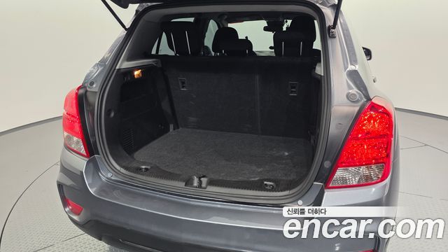 Chevrolet Trax 1.4 LS 2019 — фото 28