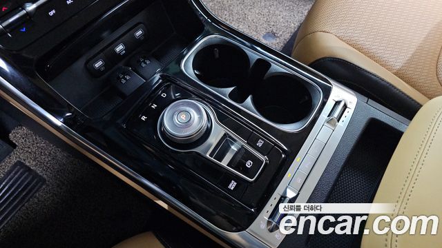 Kia Carnival (IV) Gasoline 9-Seater Signature 2021 — фото 9