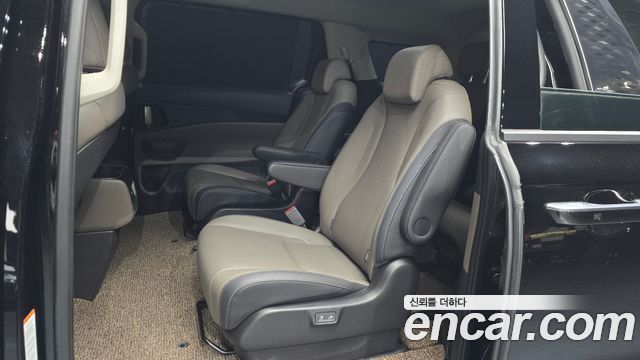 Kia Carnival (IV) Gasoline 9-Seater Noblesse 2025 — фото 15