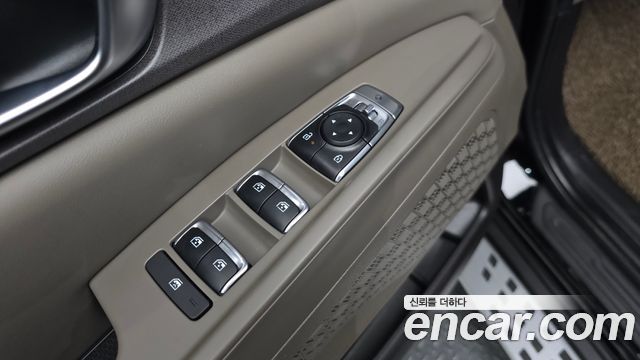 Kia Carnival (IV) Gasoline 9-Seater Noblesse 2025 — фото 19