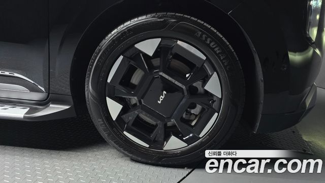 Kia Carnival (IV) Gasoline 9-Seater Noblesse 2025 — фото 27
