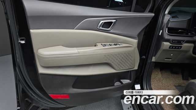 Kia Carnival (IV) Gasoline 9-Seater Noblesse 2025 — фото 30