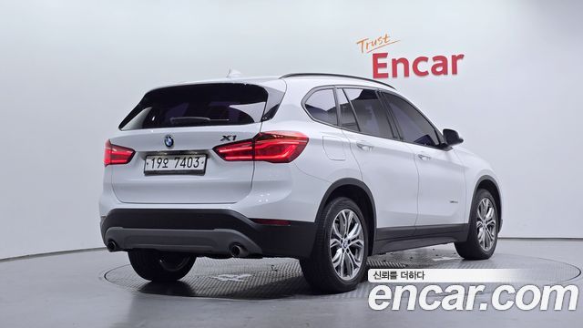 BMW X1 (F48) xDrive 20d 2016 — фото 2