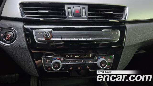 BMW X1 (F48) xDrive 20d 2016 — фото 15