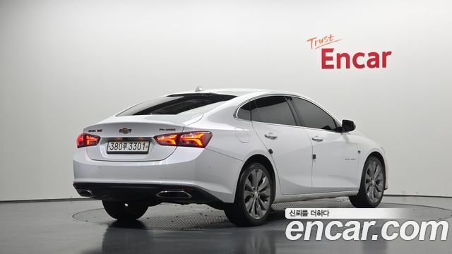 Chevrolet Malibu 2.0 Turbo Premier Special 2019 — фото 2