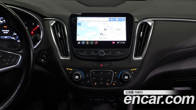 Chevrolet Malibu 2.0 Turbo Premier Special 2019 — фото 14