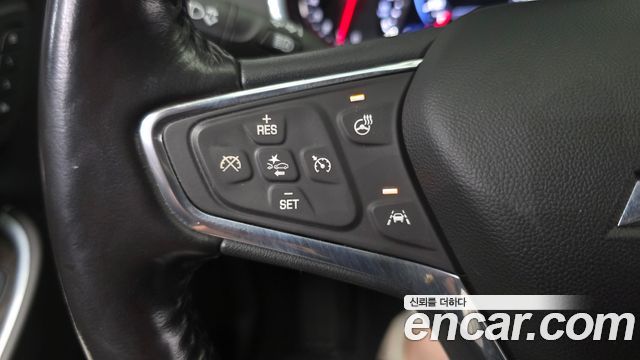 Chevrolet Malibu 2.0 Turbo Premier Special 2019 — фото 16
